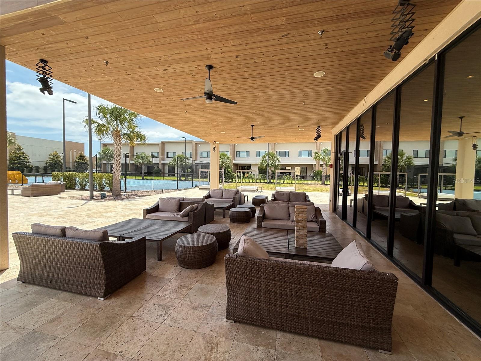 Townhouse Magic Village Yards - Imagem 13